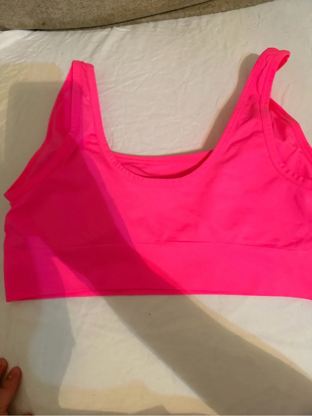 Victoria's Secret PINK Seamless Scoop Sports Bra - Neon Pink LARGE